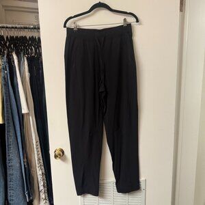 Lululemon • License to Train High-Rise Pant • Black • 8